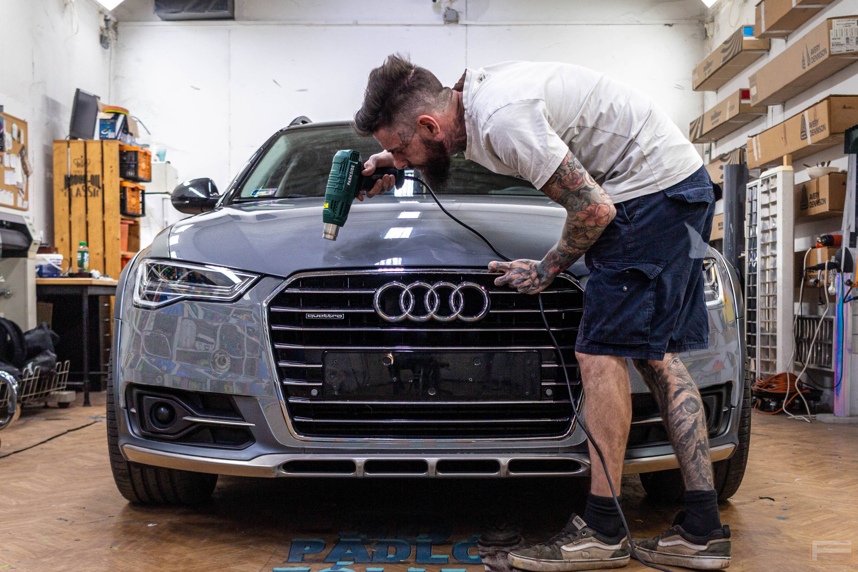 Audi fóliázás lemelegítése 1. illusztráció